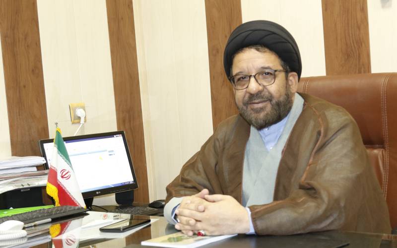 جشن مهر سینمای ایران و تجلیل از هنرمندان فیلمساز جنوب کرمان